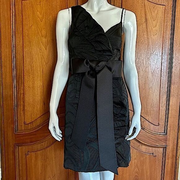 MILLY Dress Black Ruffle Jacquard Textured Bow Belt Size 0 - Picture 1 of 12
